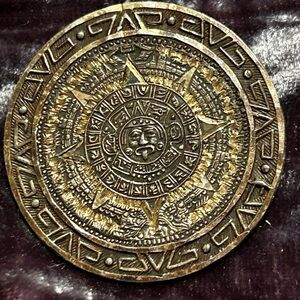 "Hecho en Mexico Sterling 925 K" Ornate Antique brooch with intricate design